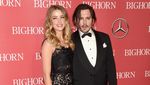 Tampil dengan Johnny Depp, Amber Heard Cantik Bergaun Hitam