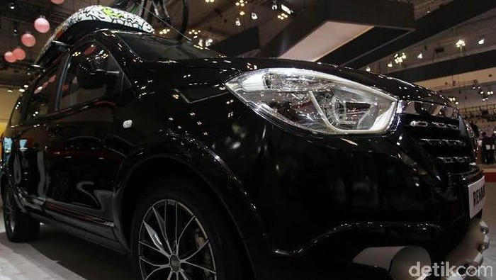 Harga Belum Pas, Renault Tunda Bawa Lodgy ke Indonesia