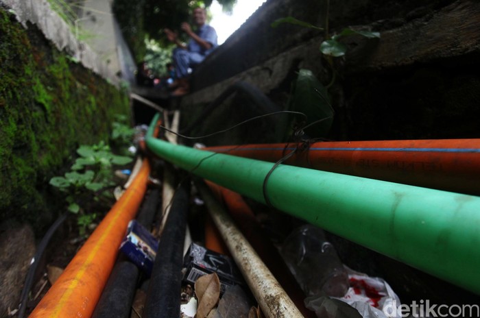 Ilustrasi kabel di Jakarta. Foto: Grandyos Zafna/detikcom Ilustrasi kabel di Jakarta. Foto: Grandyos Zafna/detikcom