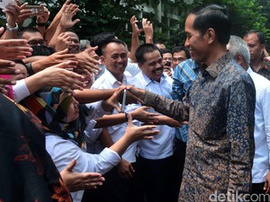 Jokowi Turun Tangan, Akankah Konflik Golkar dan PPP Selesai?