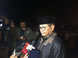 Pesan Ibunda ke Seskab Pramono: Kerja Keras dan Jangan Neko-neko