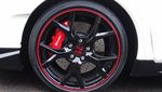 Civic Type R Oke di Lintasan Balap dan Jalan Raya