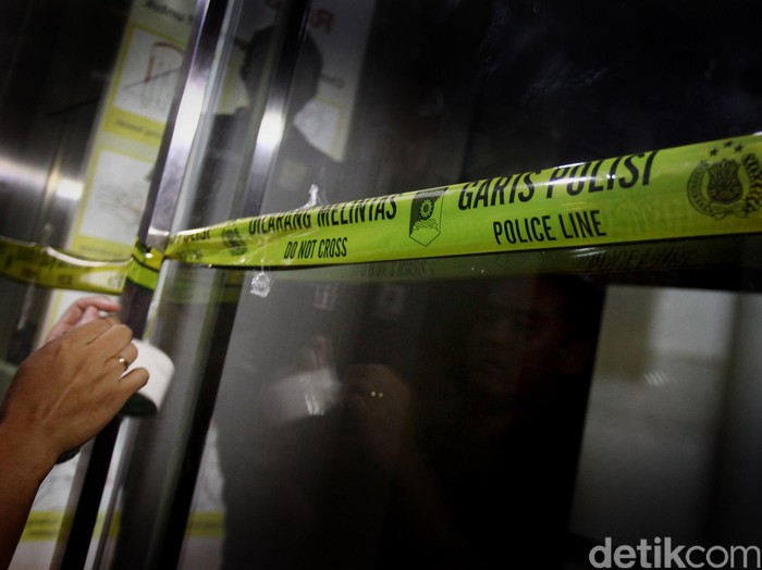 Garis polisi dilarang melintas..Grandyos Zafna//ilustrasi/detikcom