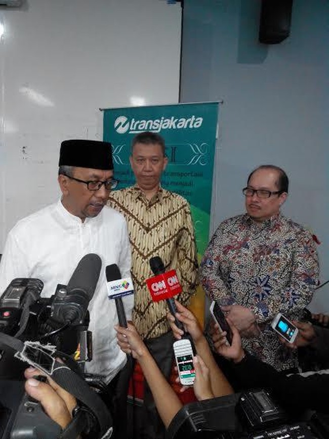 Dirut TransJ Baru Jawab Tantangan Ahok, dari Borong Bus hingga Nasib Metromini