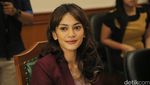 Lembu Dingin, Masayu Tersenyum di Sidang Cerai