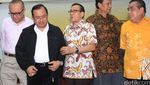 Petinggi Golkar Kumpul di Kantor Akbar Tandjung