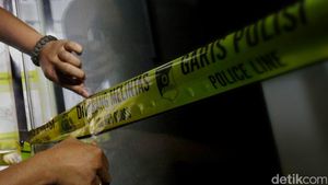 Driver Ojol Ditemukan Meninggal Tergeletak Depan ATM di SPBU Jaktim