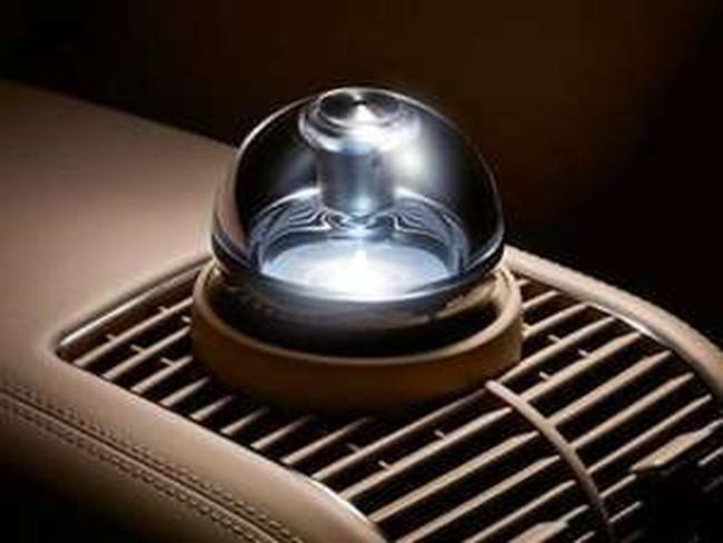 Menyalakan AC Mobil yang Benar Agar Hemat BBM