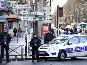 Kerabat Pelaku Pembantaian Charlie Hebdo Ditangkap Saat Akan ke Suriah