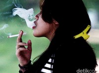 Ahli Isap Siap-siap! Cukai Naik, Harga Rokok Melonjak 35%