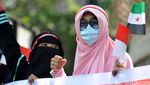 Aksi Kecam Invasi Rusia Ke Suriah
