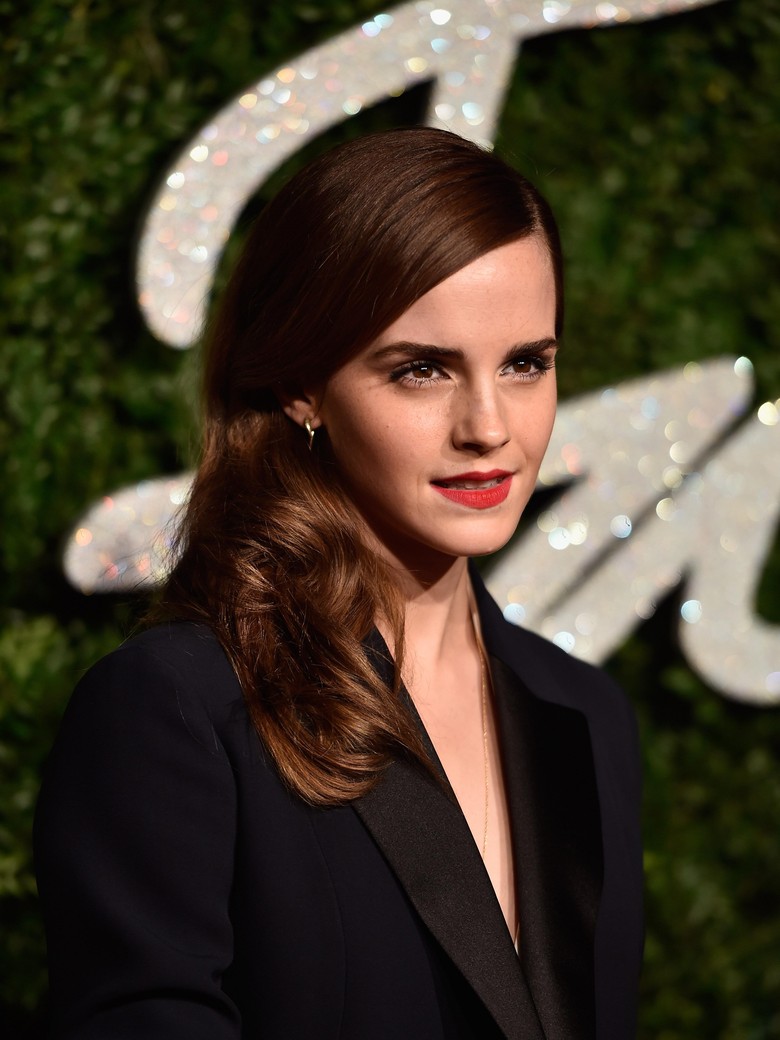 Emma Watson Dikabarkan Pacaran Dengan Pengusaha 35 Tahun