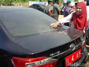 Kota Malang Mulai Diguyur Abu Vulkanik Bromo