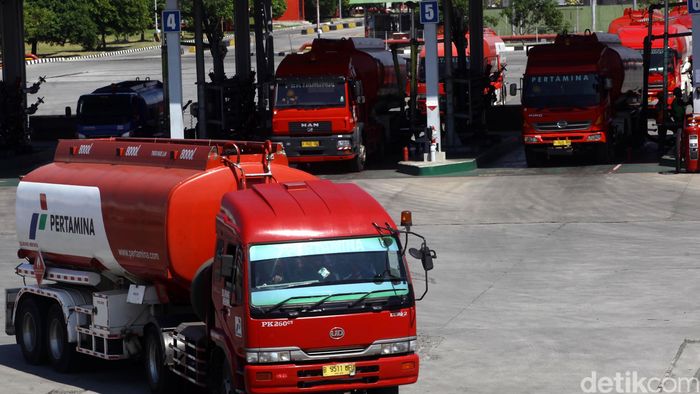 Depo Pertamina/Foto: Hasan Alhabshy Depo Pertamina/Foto: Hasan Alhabshy