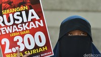 Rusia melancarkan serangan-serangan udara di Suriah beberapa waktu lalu.