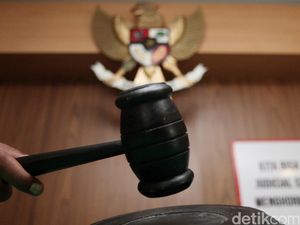 AKBP Harnoto Dicecar soal Uang Rezeki Entah dari Mana Saat Seleksi Hakim