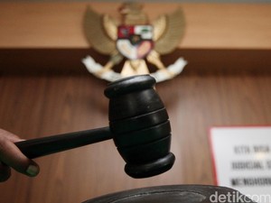 PT Pontianak Vonis Mati Gembong Narkoba Mie Instan Petrus Hanter