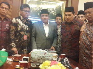 Bertemu Hasto, Said Aqil Dukung PDIP Soal Kembalinya GBHN