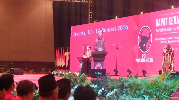 Di Rakernas PDIP, Jokowi Laporan Kinerja Pemerintah