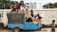Pemprov DKI Jakarta akan membangun setidaknya 150 Ruang Publik Terpadu Ramah Anak (RPTRA) selama 2016.