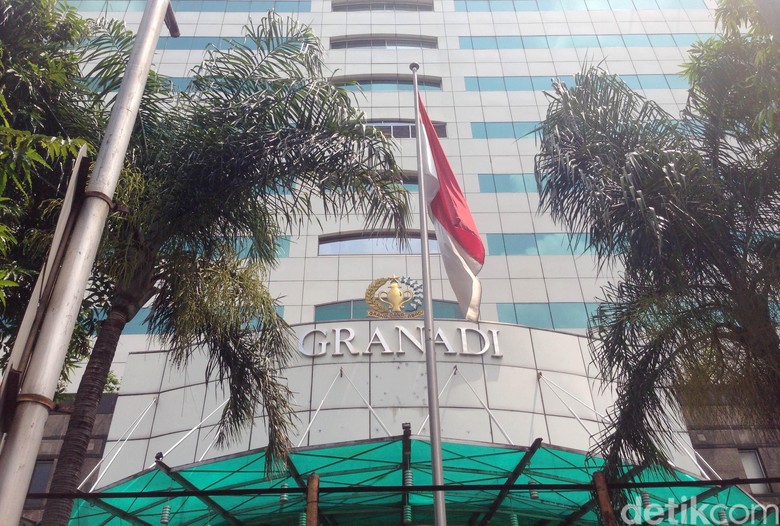Melongok Gedung Granadi yang Menanti Eksekusi Melongok Gedung Granadi yang Menanti Eksekusi
