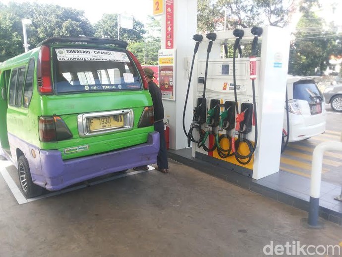 Masa Mobil  Mewah Kalah Sama Angkot 