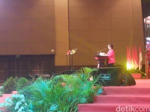 Mega: Tinjau Kontrak Karya! Yang Paling Heboh Soal PT Freeport