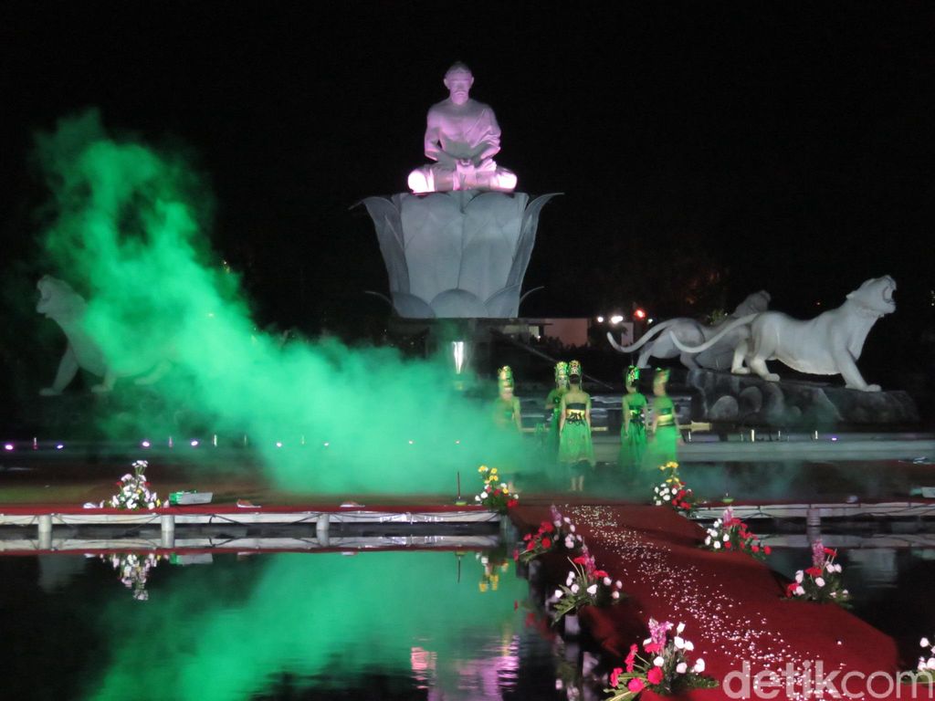 Kisah Situ Buleud Dulu Kubangan Badak Kini Jadi Taman Air