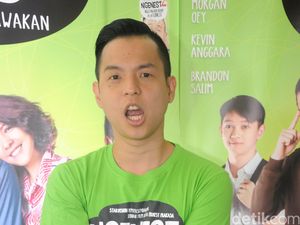 Laku Keras, Film Ngenest Gelar Syukuran