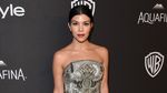 Kylie Jenner Seksi Bergaun Bak Princess di After Party Golden Globe 2016