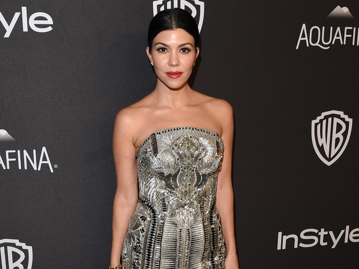 BEVERLY HILLS, CA - JANUARY 10:  TV personalities Kourtney Kardashian (L) and Kylie Jenner attend The 2016 InStyle And Warner Bros. 73rd Annual Golden Globe Awards Post-Party at The Beverly Hilton Hotel on January 10, 2016 in Beverly Hills, California.  (Photo by Jason Merritt/Getty Images for InStyle)
