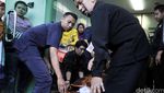 Parto Antar Jenazah Budi Anduk ke Rumah Duka