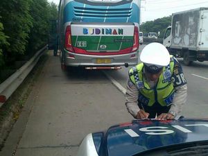 BEM Pesantren soal Larangan Polisi Tilang Manual: Ini Kemajuan!