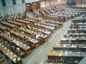 Tak Jadi Bahas Revisi UU KPK, Rapat Paripurna DPR Sepi