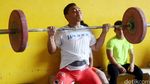 Begini Persiapan Atlet Angkat Besi Olimpiade 2016