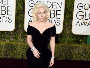 Melissa McCarthy Hingga Lady Gaga Pertama Kali di Golden Globe 2016