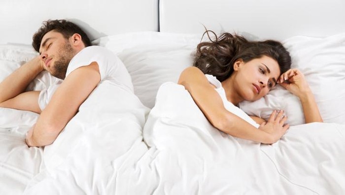 Ilustrasi pasutri berhenti bercinta. Foto: thinkstock Ilustrasi pasutri berhenti bercinta. Foto: thinkstock