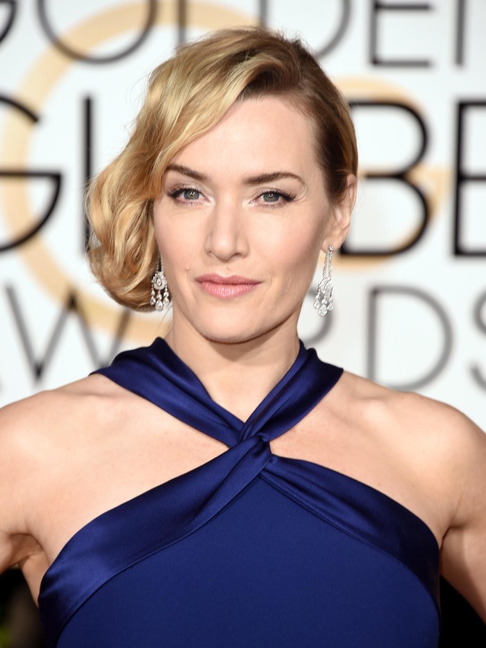 Kate Winslet Bawa Pulang Piala Pertama Golden Globe Awards 2016