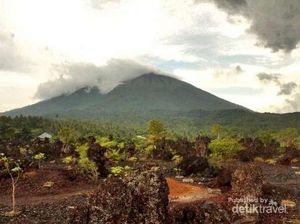Tepis Kabar Erupsi Besar, PVMBG: Status Gunung Gamalama Waspada Sejak 2015