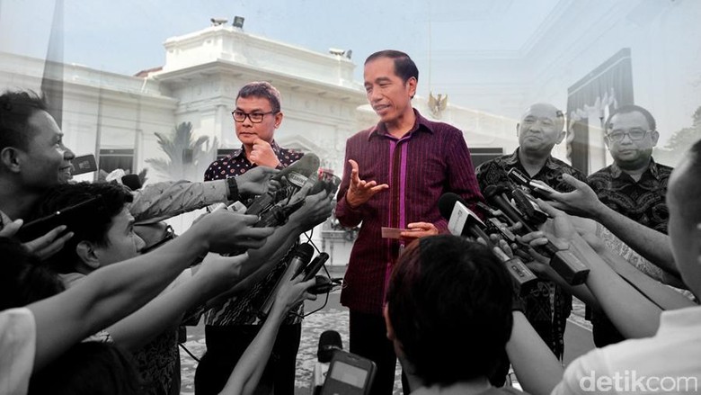 Johan Budi: Jokowi Belum Tentu Ganti Menteri yang Berstatus Saksi di KPK Johan Budi: Jokowi Belum Tentu Ganti Menteri yang Berstatus Saksi di KPK