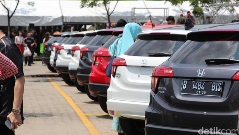 Honda Hr V Buatan 2015 Ternyata Paling Banyak Dicari