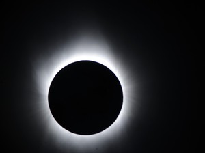 Awan Bakal Selimuti Langit Palu Saat Gerhana