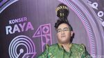 OMG... Rambut Nassar Spektakuler Abis, Jambul Syahrini Lewat!