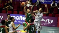 Kemenangan tim M88 Aspac Jakarta atas lawannya tim Pasific Caesar Surabaya sudah diprediksi sejak kuarter awal.