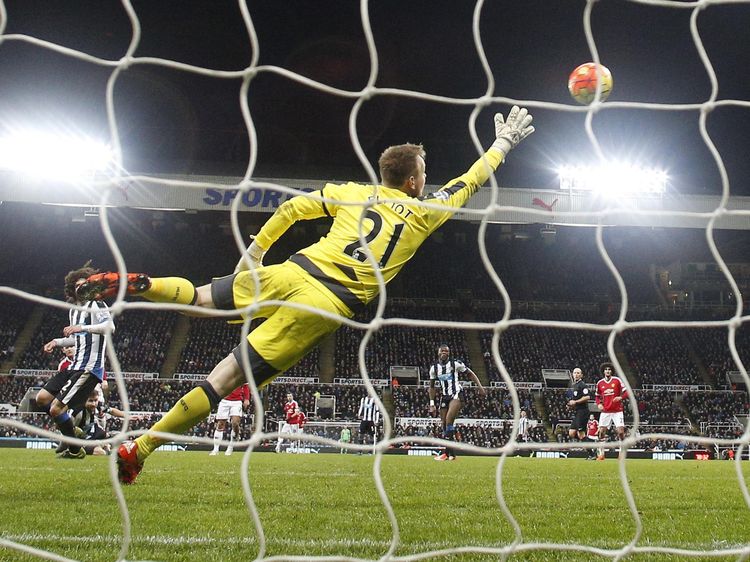 Newcastle vs MU Berakhir Imbang