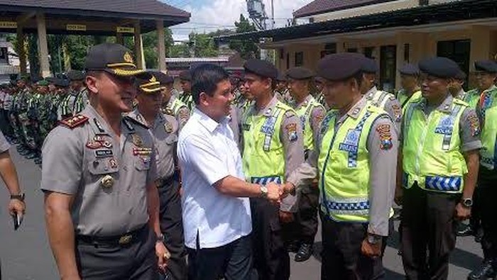 Menpan: Polisi Harus Sering Seliweran di Jalan