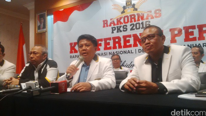Presiden PKS Sohibul Iman Merapat ke Rumah Dinas JK, Ada Apa?