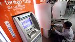 Melihat Pengisian Uang di ATM
