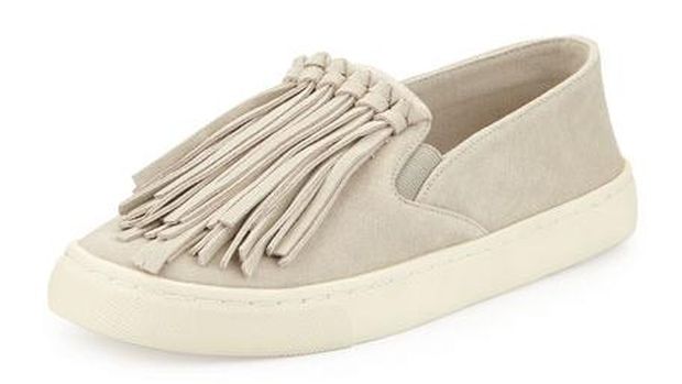 editor s choice sporty namun unik dengan 5 sneakers aksen rumbai editor s choice sporty namun unik dengan 5 sneakers aksen rumbai