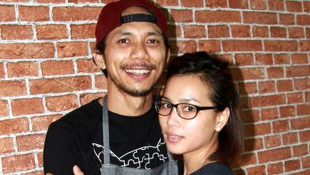 Norman Kamaru & Cici